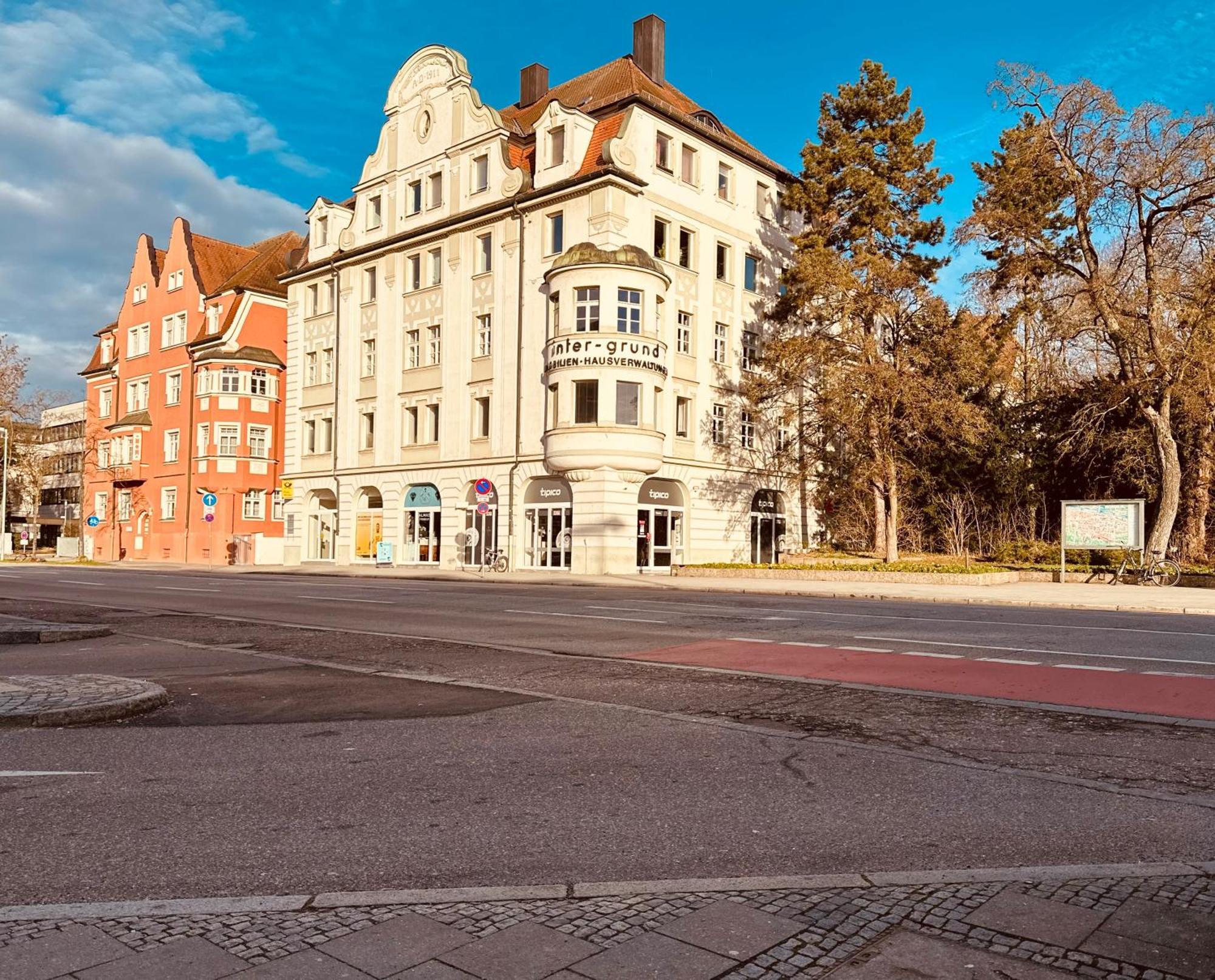 Grosszuegig Und Super Zentral Regensburg Exterior foto